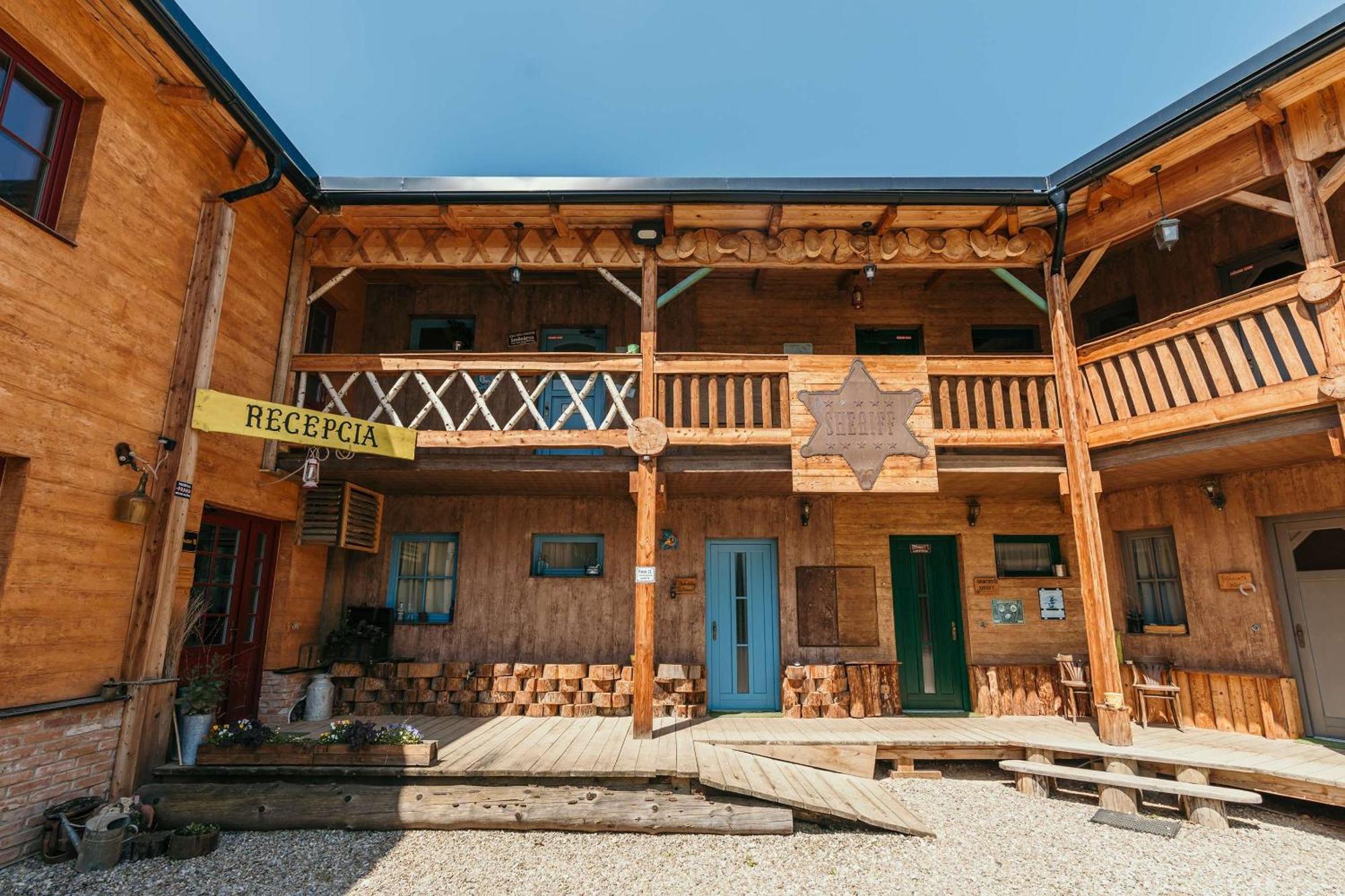 Ranch 13 - Western A Kone Nemšová 部屋 写真