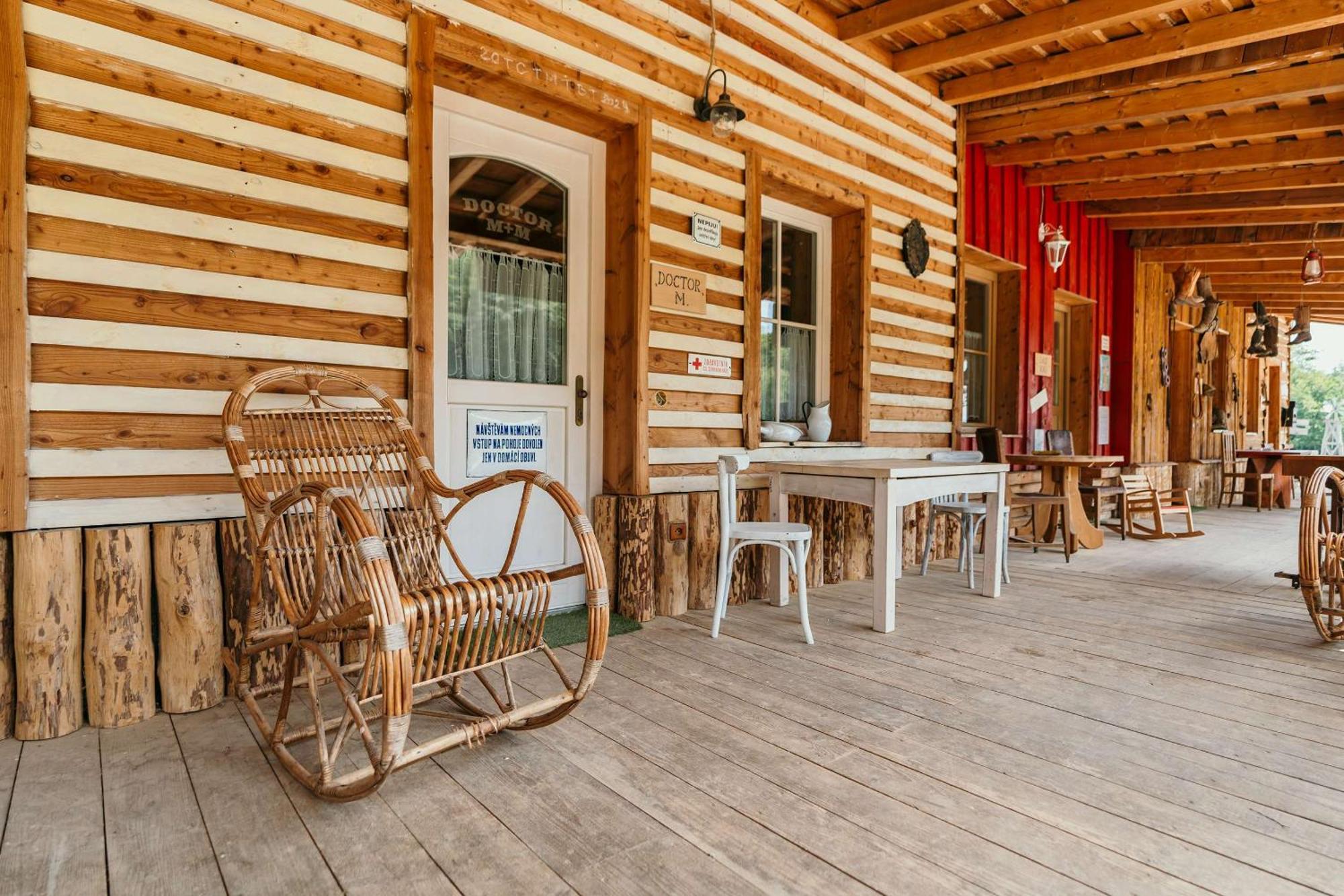 Ranch 13 - Western A Kone Nemšová 部屋 写真