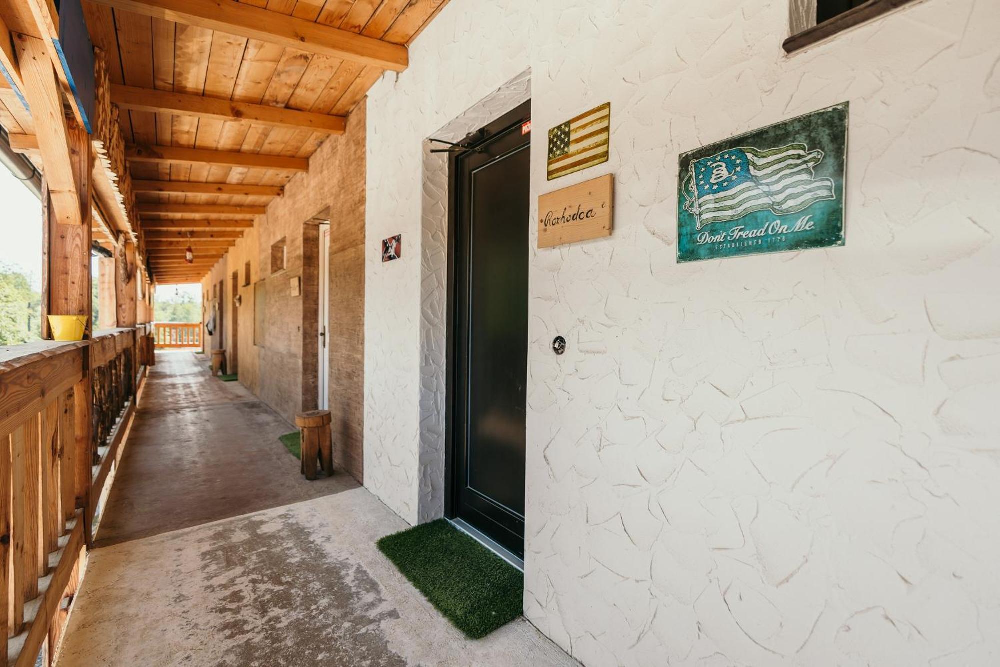 Ranch 13 - Western A Kone Nemšová 部屋 写真