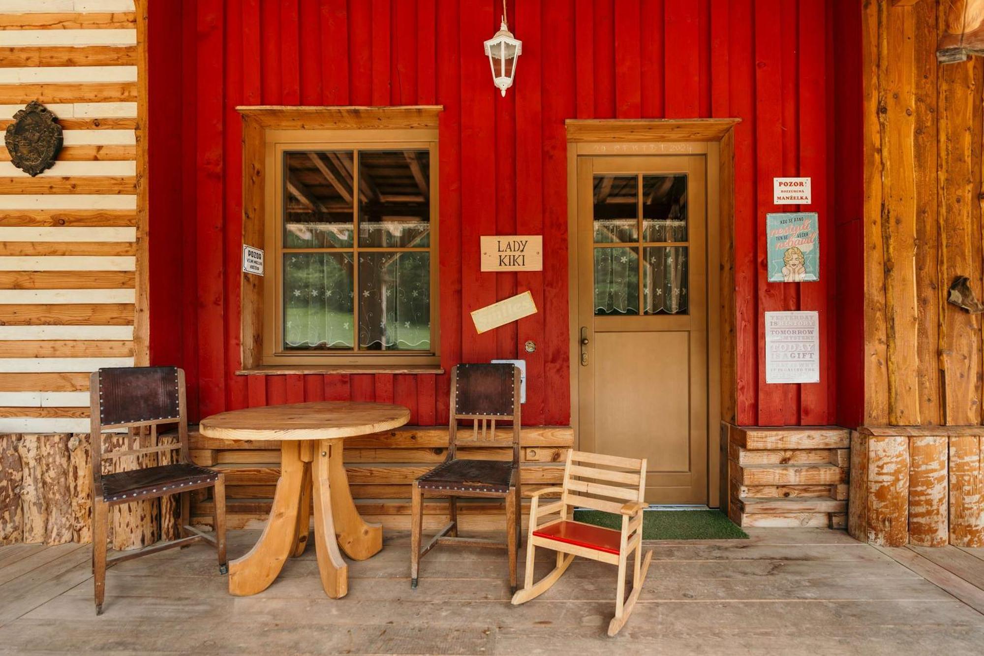 Ranch 13 - Western A Kone Nemšová 部屋 写真